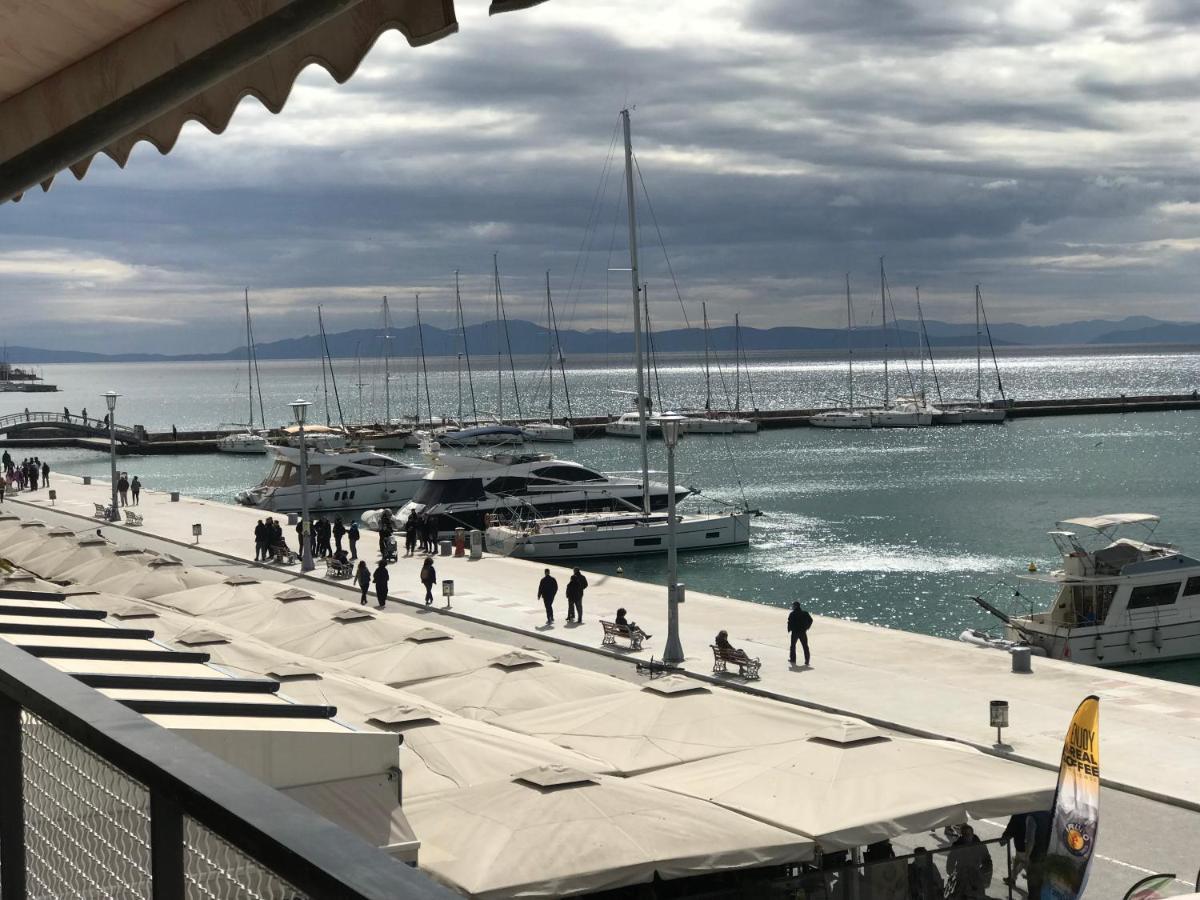 Marine Apartment With Sea & Port View! Волос Экстерьер фото